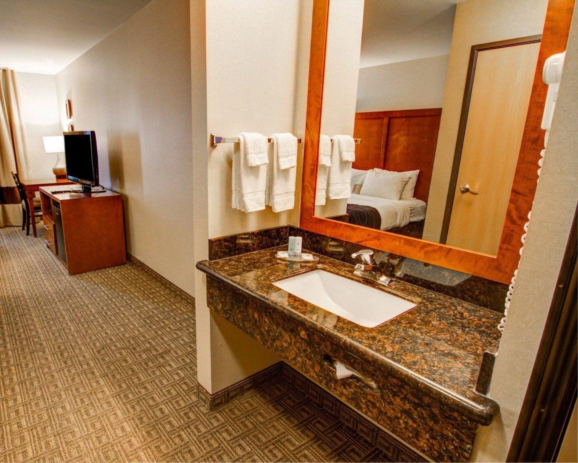 Comfort Inn & Suites Murrieta Temecula Wine Country Экстерьер фото